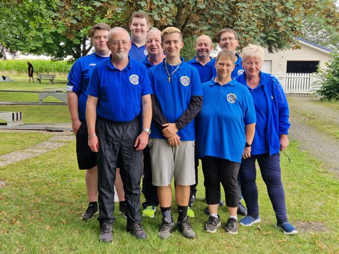 Bild Das Bild zeigt das Team des CGC Grötzingen beim Wohra-Pokal 2023 (Bild: Sigrun Mössinger)