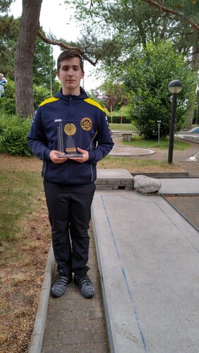 Bild Das Bild zeigt Max Hartkorn (Foto: Sigrun Mössinger -CGC Blau-Gelb Grötzingen-)