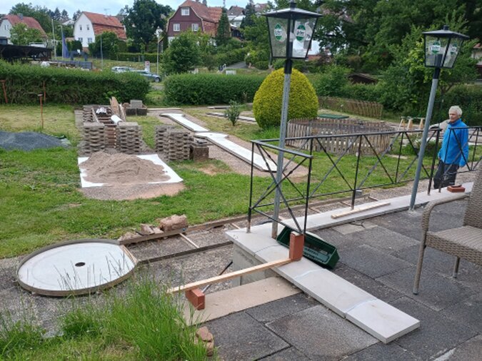 Bild Das Bild zeigt den Umbau der Rauschenberger Anlage